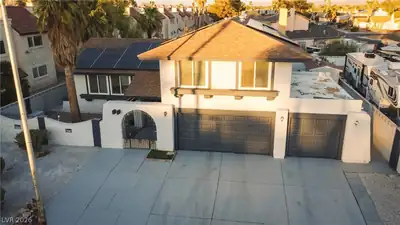 5134 Caliente Street Las Vegas, NV 89119