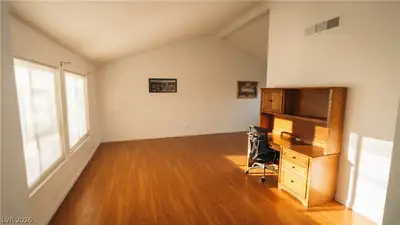 5134 Caliente Street Living Room
