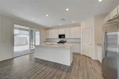 10165 Handline Chute Street, Las Vegas, NV 89166 Kitchen