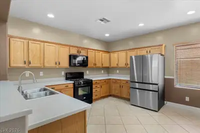 2627 Dirleton Place, Henderson, NV 89044 Kitchen