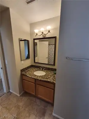 7200 Pirates Cove Road 2029 Bathroom