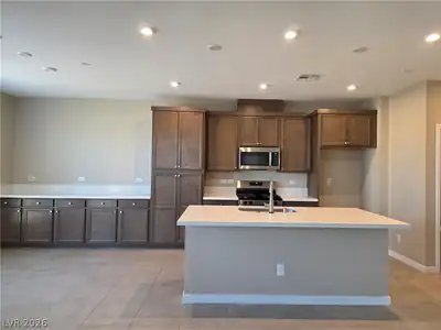 4320 Tallow Falls Avenue, Las Vegas, NV 89141 Kitchen
