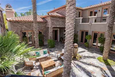 12097 Oakland Hills Drive, Las Vegas, NV 89141 Courtyard