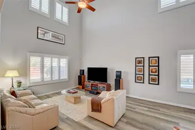 5708 Oak Bend Drive Living Room