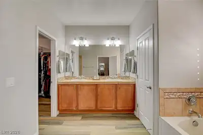 5708 Oak Bend Drive Primary Bathroom