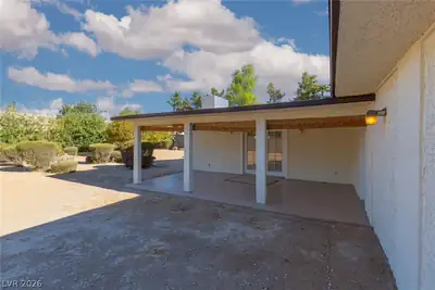 1110 CAHLAN DRIVE Patio