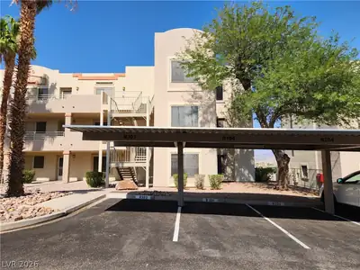 2016 Mesquite Lane 104 Front of Structure