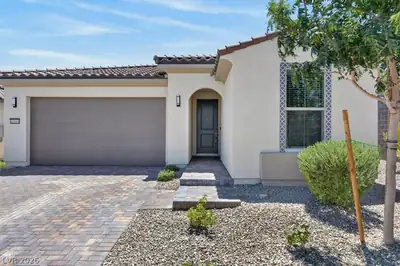 10089 Honey Rose Avenue, Las Vegas, NV 89143 Front of Structure