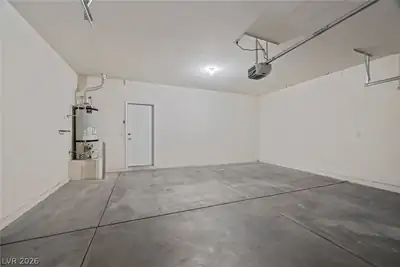 9263 Blue Flax Place, Las Vegas, NV 89148 Garage