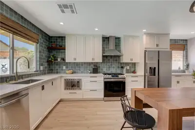 4339 Murillo Street, Las Vegas, NV 89121 Kitchen