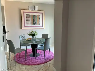 2857 Paradise Road 904 Dining Area