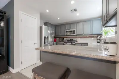 7578 Hope Valley Street, Las Vegas, NV 89139 Kitchen