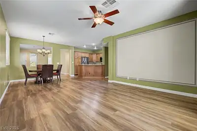 474 Kirkstone Way Living Room