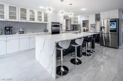 7620 Marine Current st Kitchen