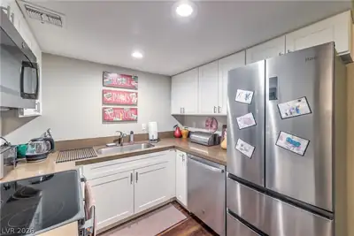 4999 Newport Cove Drive A Kitchen