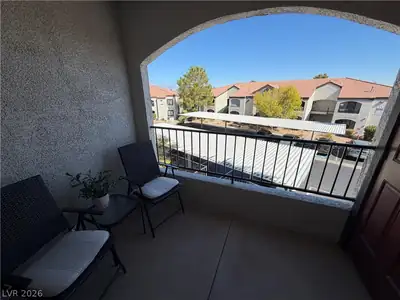 950 Seven Hills Drive 2021 Patio