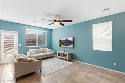 7619 Ashby Gate Street, Las Vegas, NV 89166 Living Room