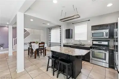 7619 Ashby Gate Street, Las Vegas, NV 89166 Kitchen