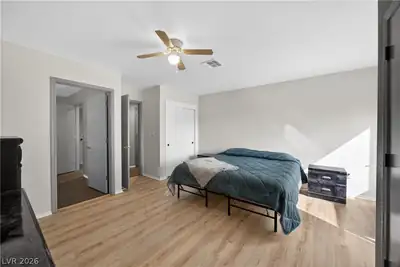 8601 Prairie Hill Drive Bedroom