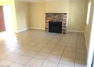 8600 Charleston Boulevard 1171 Living Room