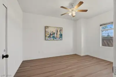 5415 West Harmon Avenue 1075 Primary Bedroom