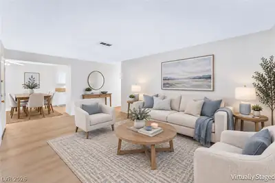3151 Soaring Gulls Drive 1166 Living Room