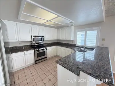 3056 Misty Harbour Drive, Las Vegas, NV 89117 Kitchen