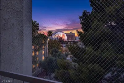 750 Royal Crest Circle 354, Las Vegas