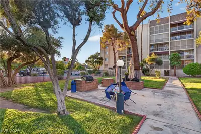 750 Royal Crest Circle 354 Patio