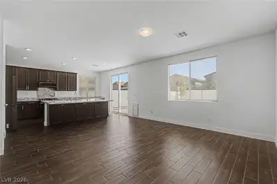 1013 Cliff Castle Avenue, North Las Vegas, NV 89081 Kitchen