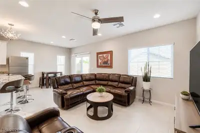 72 Summer Rhapsody Avenue, Henderson, NV 89015 Living Room