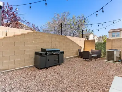 9131 Mount Wilson Street, Las Vegas, NV 89113 Yard