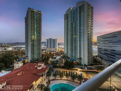 2747 Paradise Road 1505 Aerial View