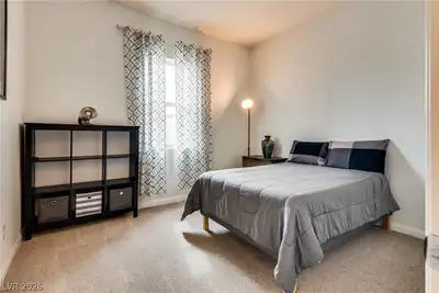 549 Cadence Vista Drive, Henderson, NV 89011 Bedroom