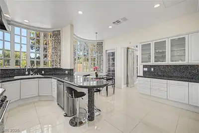 1105 Broadmoor Avenue, Las Vegas, NV 89109 Kitchen