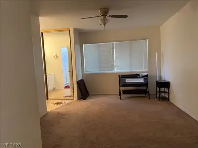 3121 North Floral Vista Avenue Bedroom