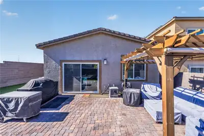 9649 Peggy Publow Avenue, Las Vegas, NV 89143 Patio