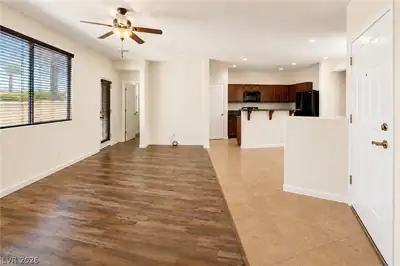1000 Aspen Cliff Drive, Henderson, NV 89011 Living Room