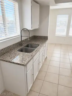 5354 East Lake Mead Boulevard B, Las Vegas