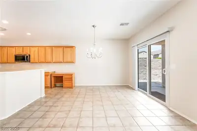 2310 Garnet Star Street Dining Area