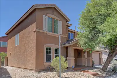 5317 La Quinta Hills Street, North Las Vegas, NV 89081 Front of Structure