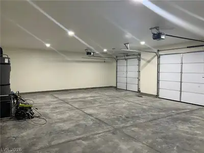 2550 South Tecumseh Avenue Garage
