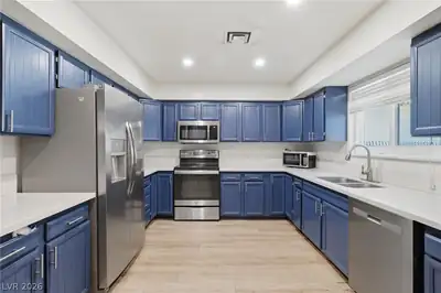 2825 East Hacienda Avenue Kitchen