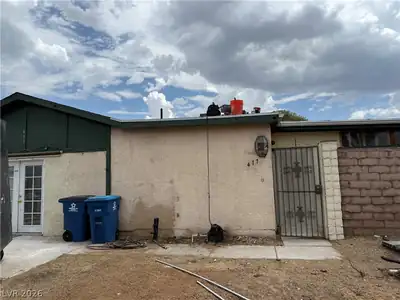 417 Lorenzi Street, Las Vegas, NV 89107 Front of Structure