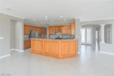 10227 Donde Avenue, Las Vegas, NV 89135 Kitchen