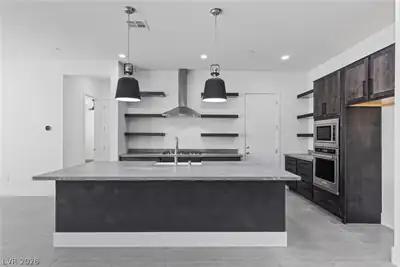 10167 Bismarck Palms Avenue, Las Vegas, NV 89166 Kitchen