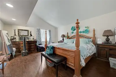 3363 Vema Drive, Las Vegas, NV 89121 Bedroom
