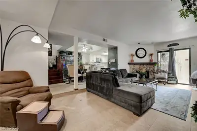 3363 Vema Drive, Las Vegas, NV 89121 Living Room