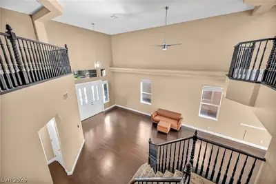 6025 East Rabbit Track Street Living Room
