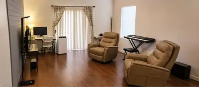 1832 Mountain Ranch Avenue Living Room